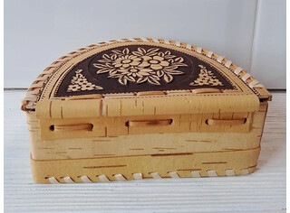 Шкатулка на шарнире 
